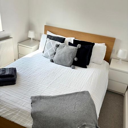 The Garden Suite Denby Village Екстериор снимка
